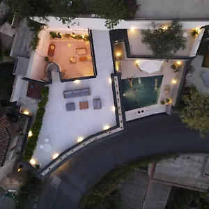 Ada Holiday home