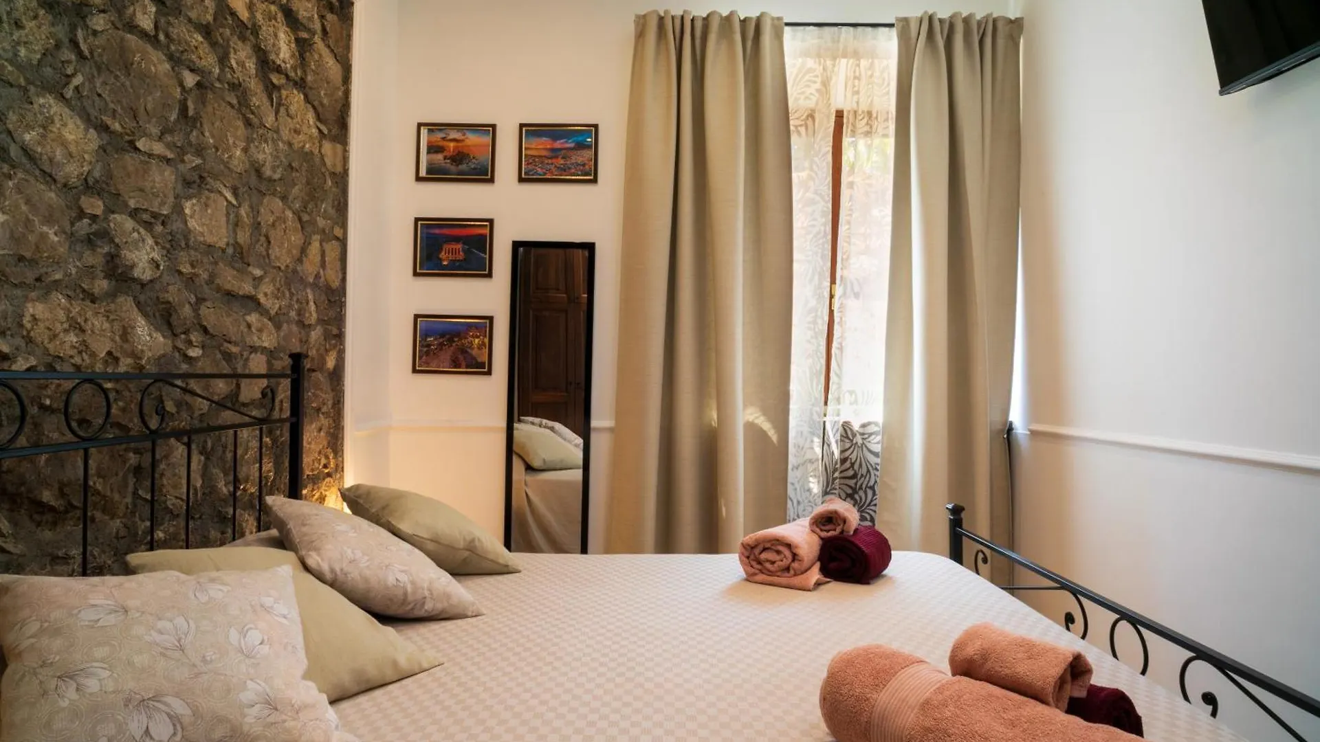 Casa Carly Taormina Villa