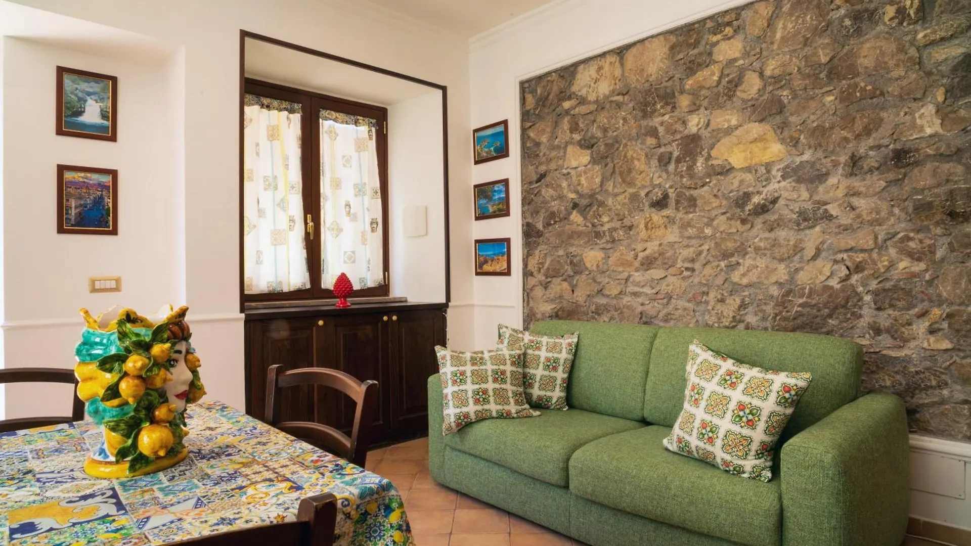 Casa Carly Taormina Villa 0*,  Italy